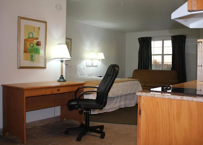 Americas Best Value Inn & Suites-Winnie