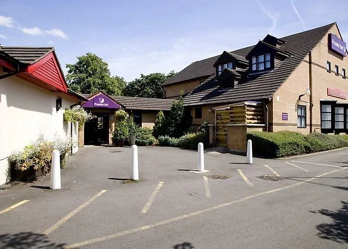 Premier Inn Northampton South - Wootton