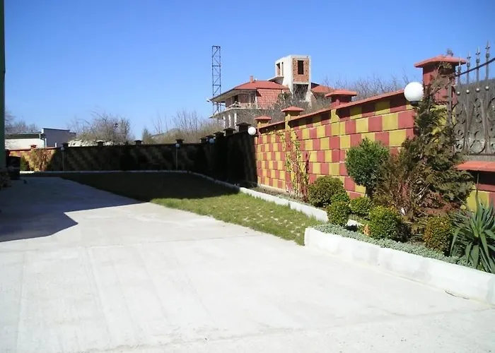 Anelia Family Hotel