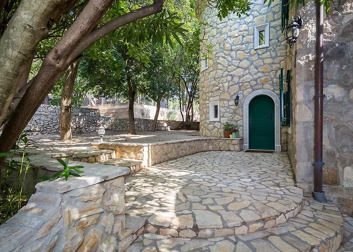 Villa Kustra