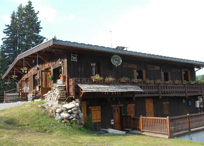 Hotel Chalet Le Caribou