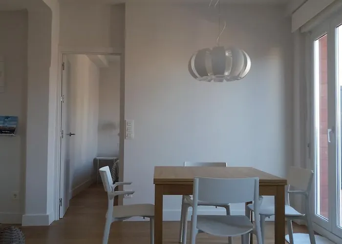 Larramendi Terrace Apartment