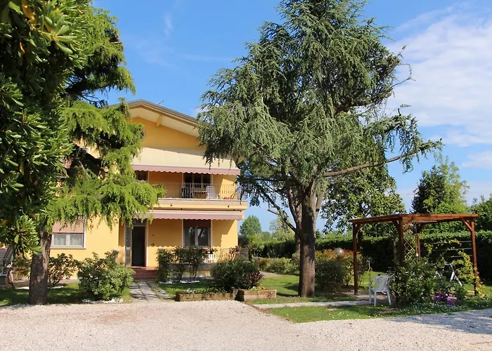 Appartamenti Giardino Al Mare