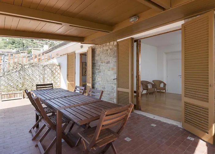 Villa Con Terrazza Vista Mare