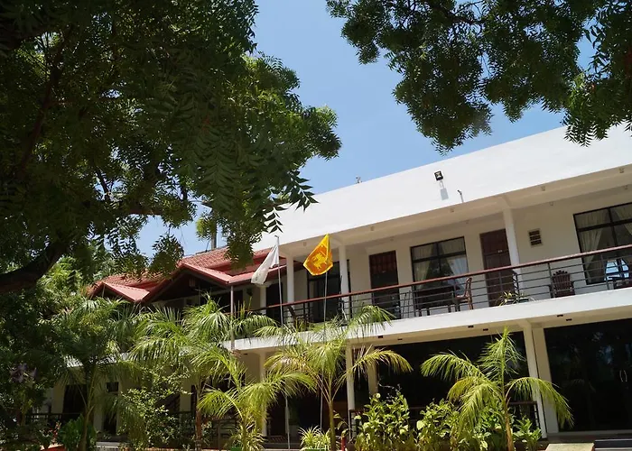 New Sunrise Hotel