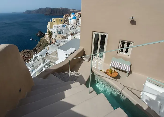 Ammos Oia Mansion