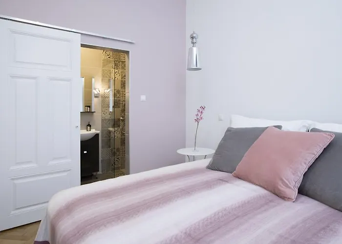 Dom Apartman