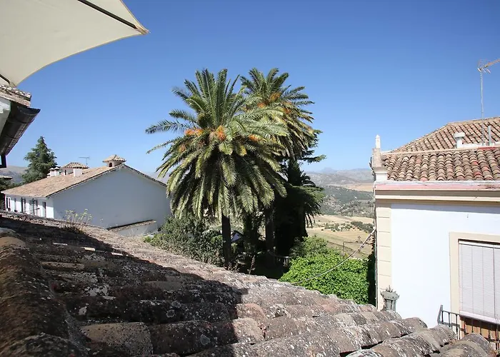 Holiday House Tenorio