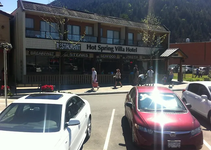 Spring Villa Hotel