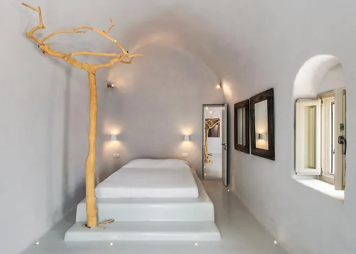 Ammos Oia Mansion