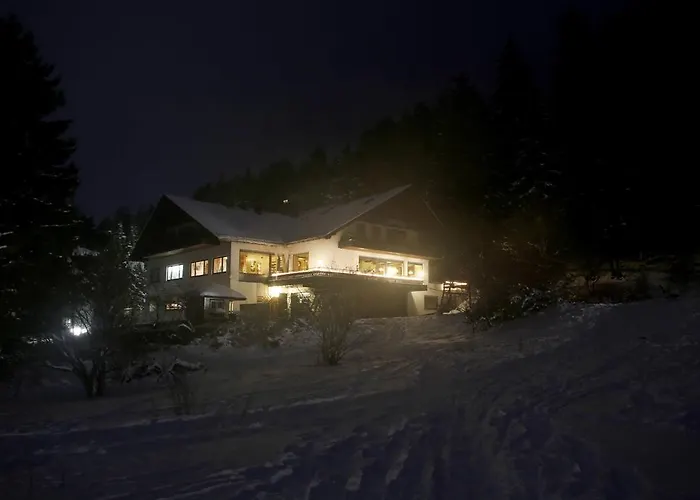 Hotel-Pension Zum Paradies