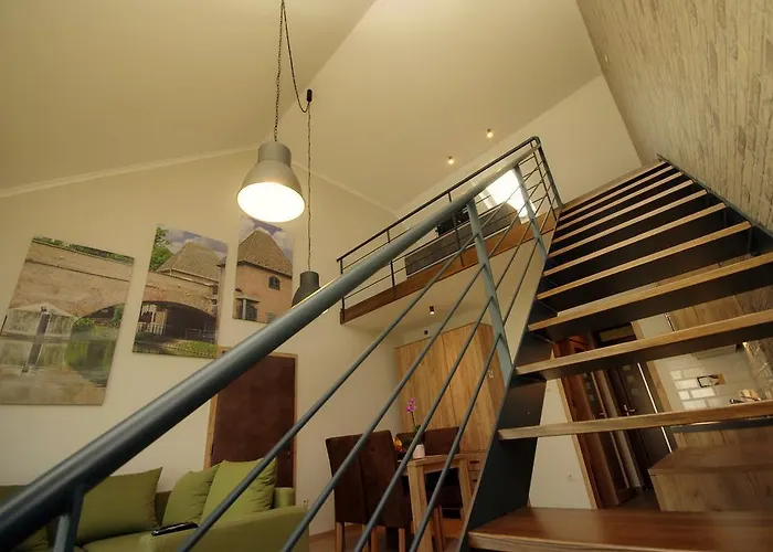 Almasy Apartmanhaz Gyula