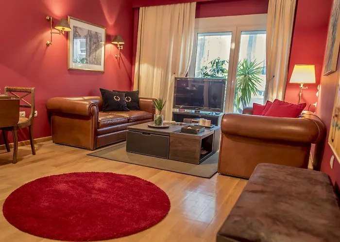 Elegant Supercentral Apartment