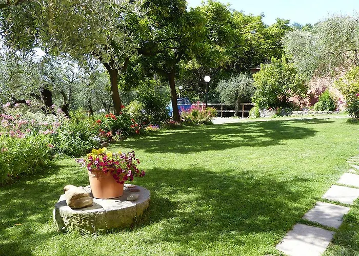 Garden Lodge