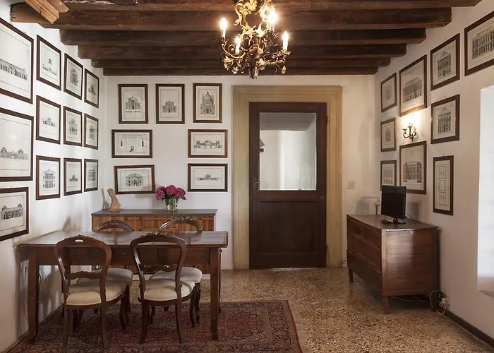Palazzo Valmarana Braga