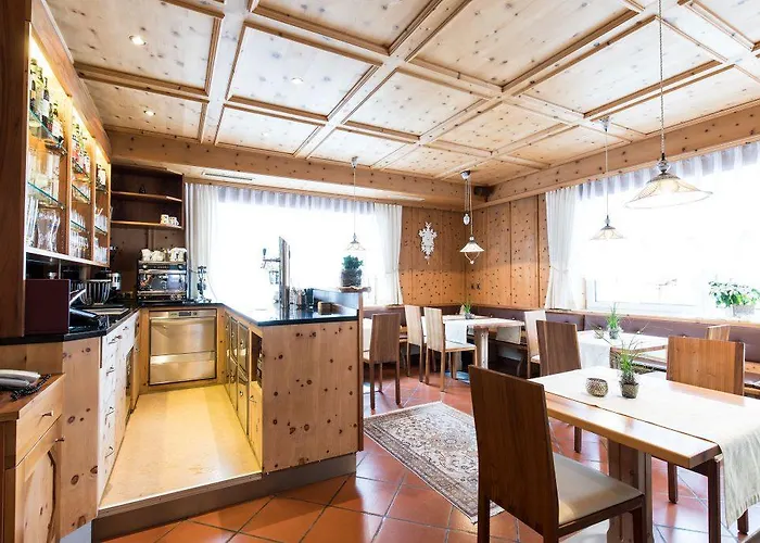 Hotel Eden