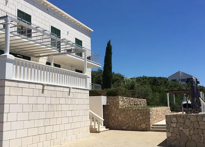 Villa Apartments Mecajac