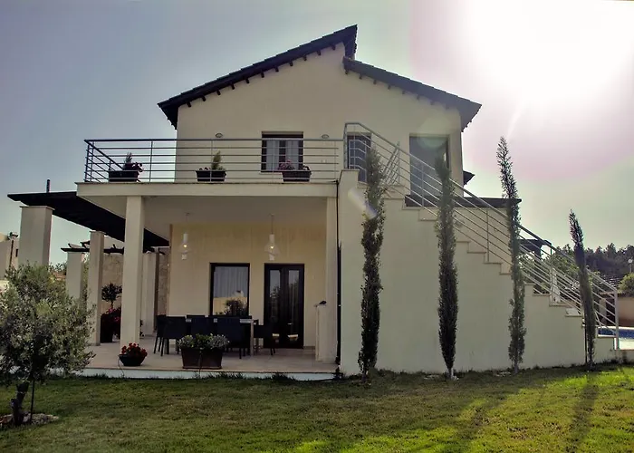 Villa Vikla