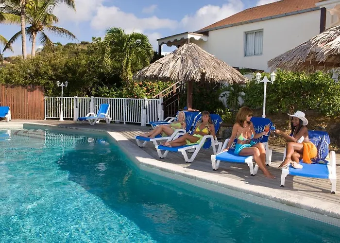 Captain Oliver'S Resort