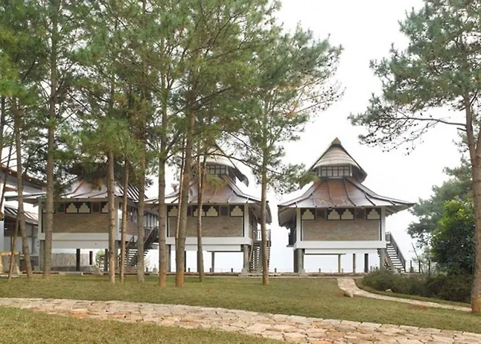 Ri Kynjai Serenity By The Lake