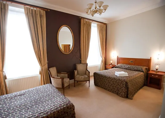 Westenra Arms Hotel