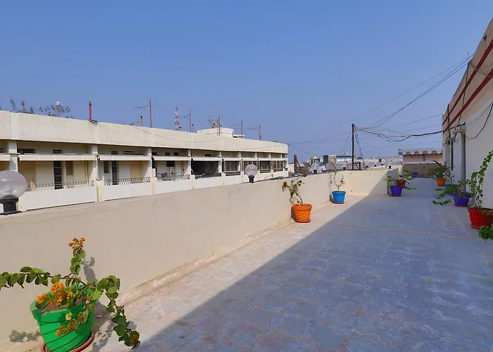 Hotel Loyal Residency