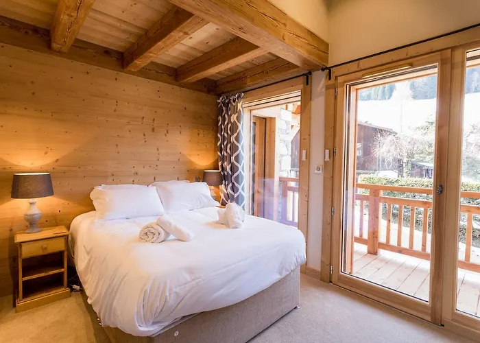 Chalet Rose