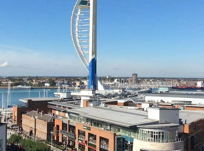 Gunwharf Quays Harbour Apartments