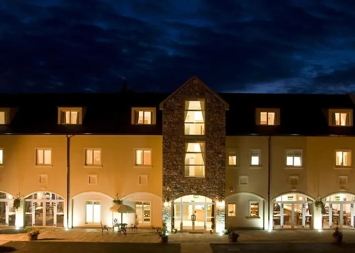 Deebert House Hotel