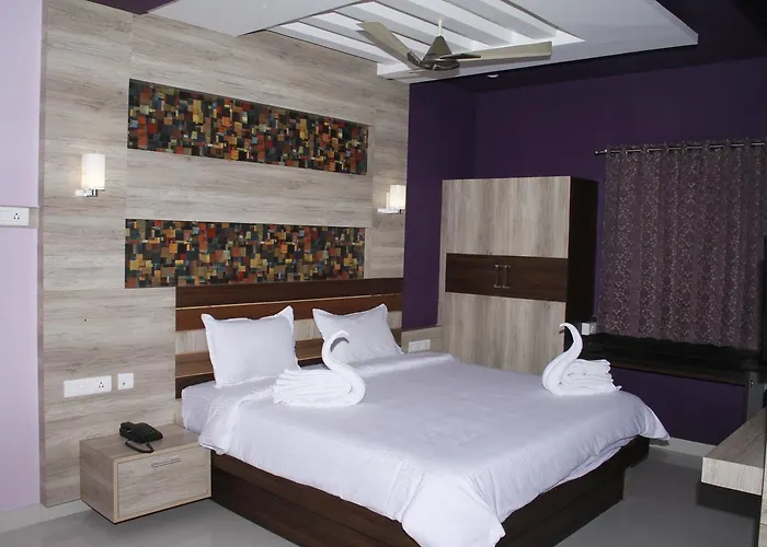 Jeyam Residency