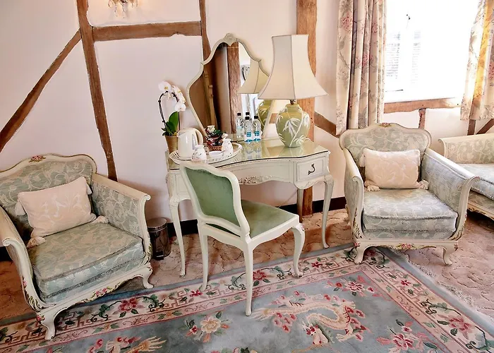 The Inglenook Hotel