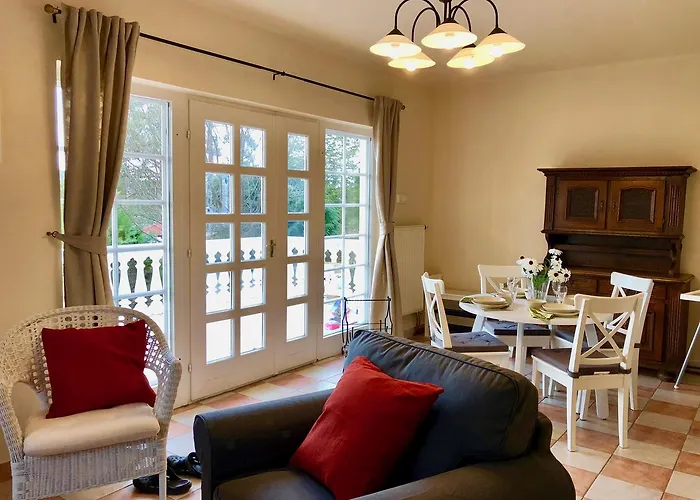 Naposto Pihenohaz - Sunnylake Suites