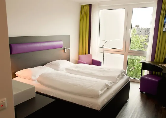 B&F Hotel Am Neumarkt