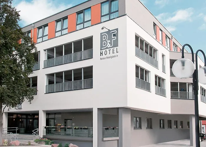 B&F Hotel Am Neumarkt