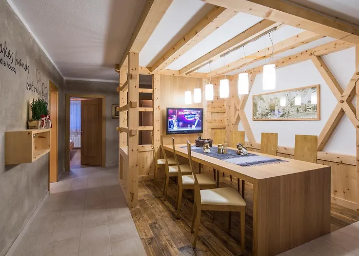Alpin Apartments Colfosco Dolomites