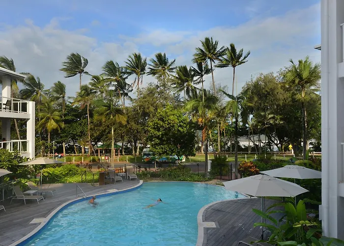 Seascape Holidays At Beaches Port Douglas