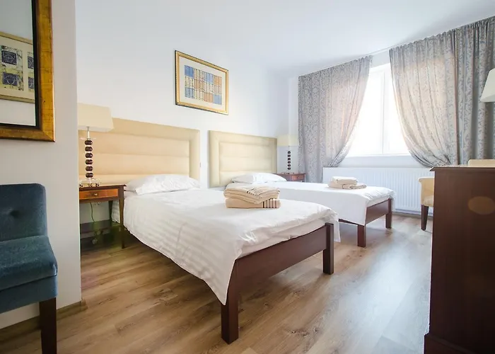 Hotel Eka
