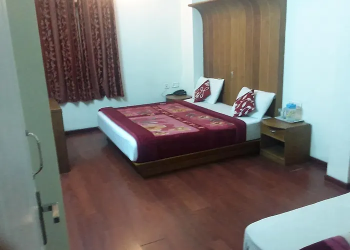 Red Star Holidays