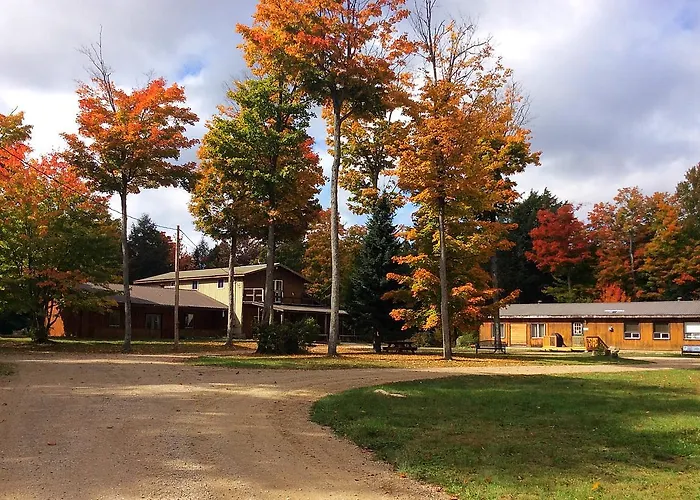 Madawaska Lodge