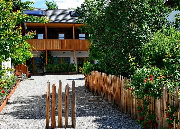 Apartments Mitterhof 1544