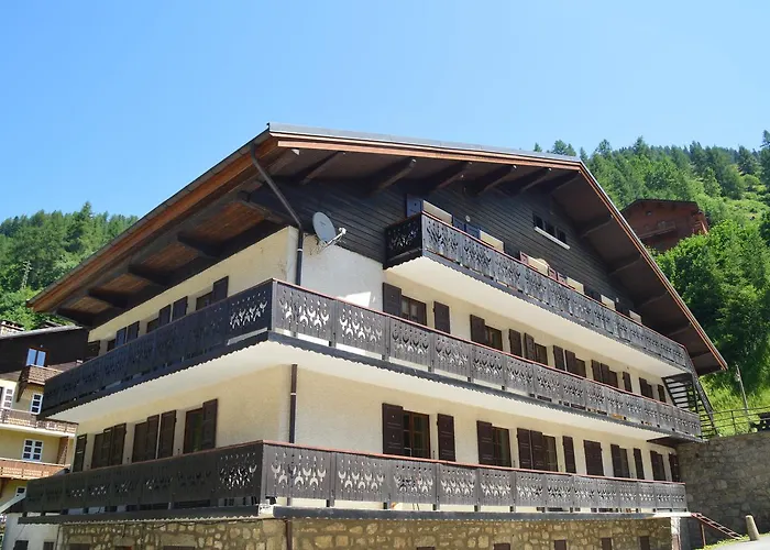 Hotel Le Genepy