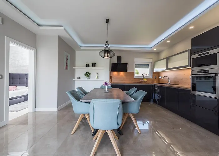 Luxury Apartments Marija