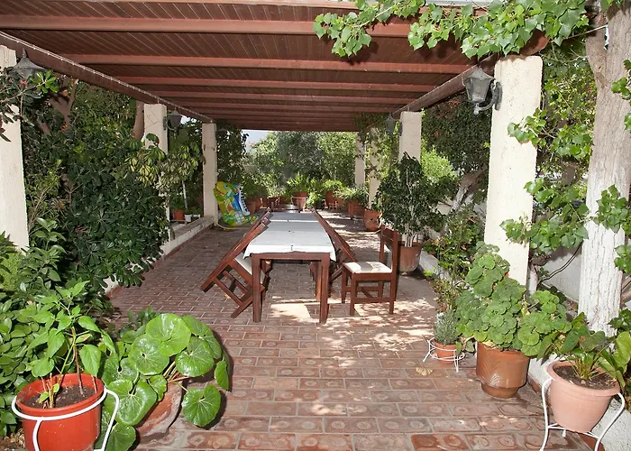 Villa Zacharo