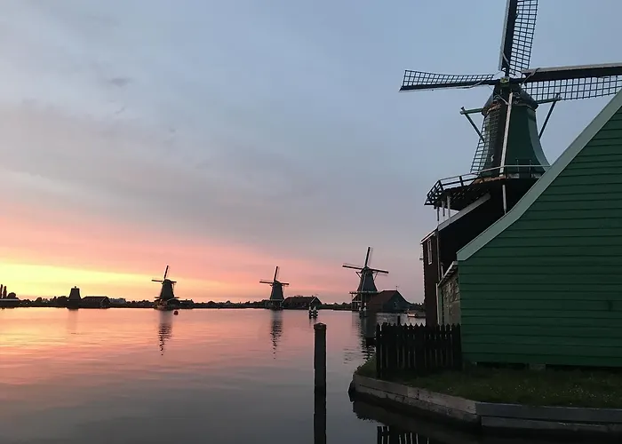 Stay Overnight At Windmill Village Zaanse Schans - Amsterdam
