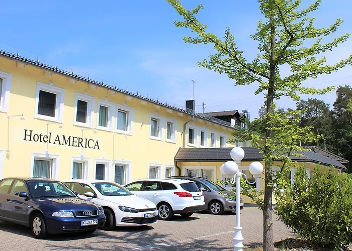 Hotel America