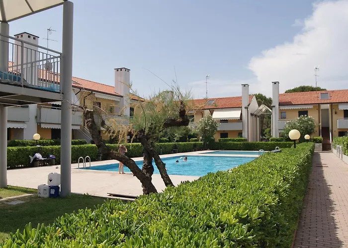 Appartamenti In Residence Portosole E Residence Tamerici Con Piscina-Cavallino Treporti