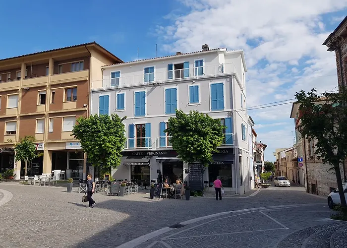 Viverenumana Appartamenti La Tua Casa In Centro A Pochi Passi Dal Mare