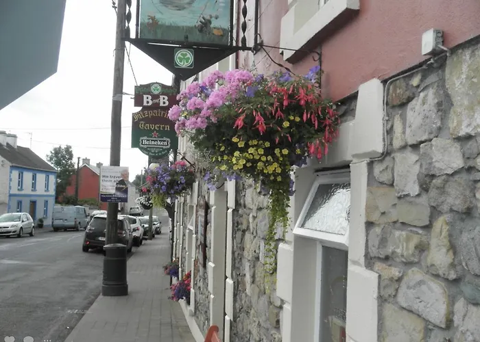Fitzpatrick'S Tavern And Hotel