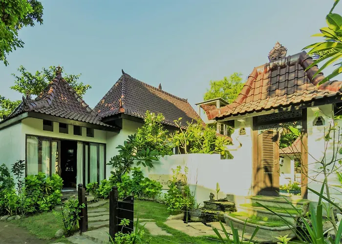 Ambary House Gili Trawangan- 2 Bedroom Private Villa, Pool
