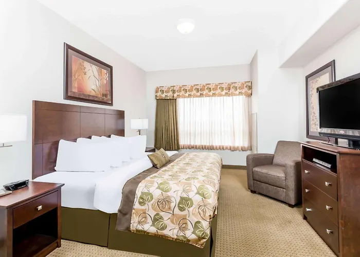 Ramada By Wyndham Olds